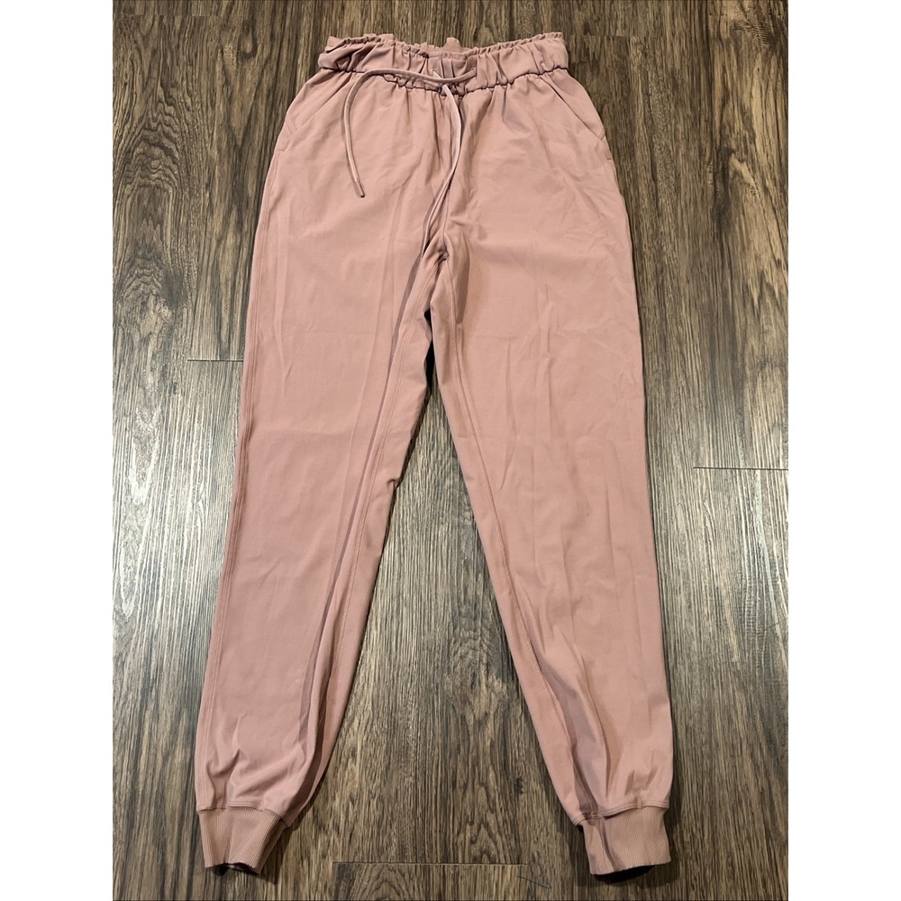 Lululemon Woman's Lot Of 10 Mix Pieces Leggings Size 4 as a bundle only - Picture 5 of 15